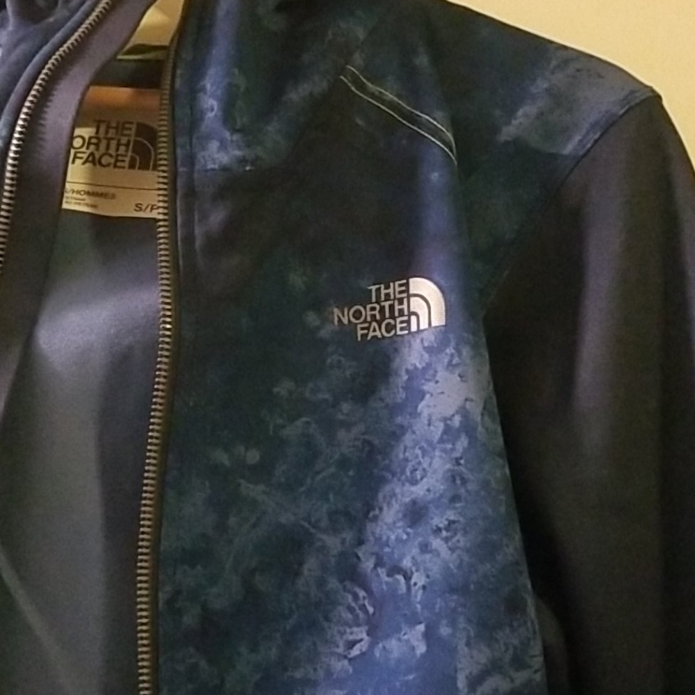 North face zip up